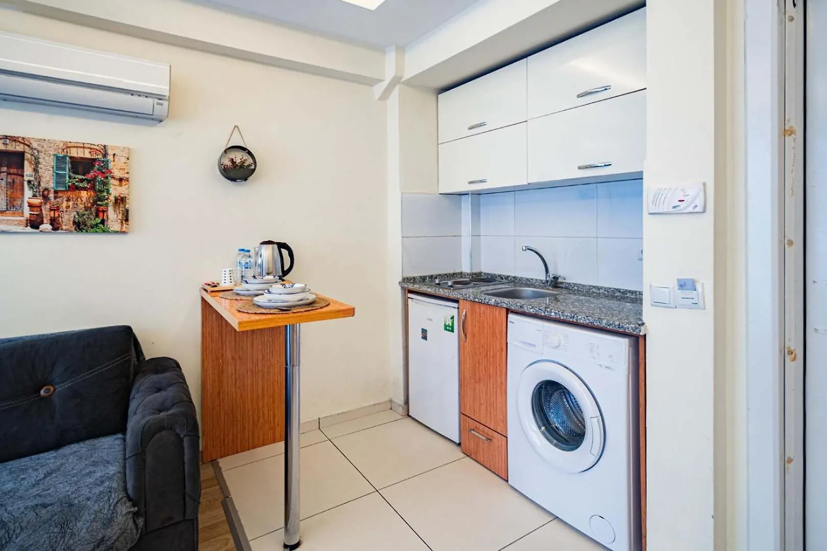 Gama Residence Plus Oteli Σμύρνη