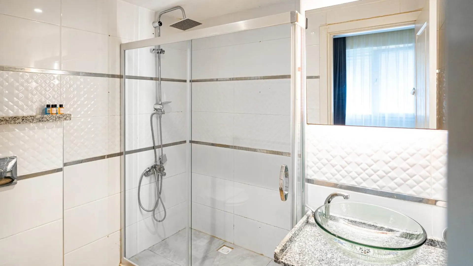 Gama Residence Plus Oteli إزمير شقة